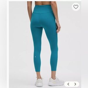 Lululemon Women’s Fast And Free HR Tight 25” W/Pockets. Size 4